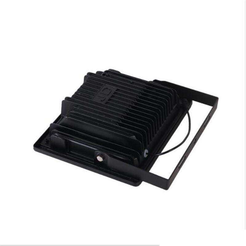 100W LED Прожектор за външен монтаж + Соларен панел + Дистанционно 100W LED Прожектор за външен монтаж + Соларен панел + Дистанционно